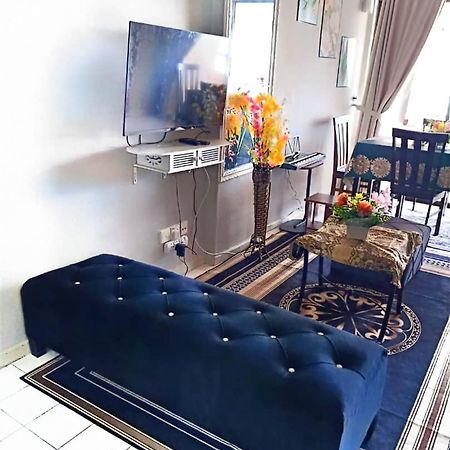 Bidadari Lagoon 4 Islamic Homestay 波德申 外观 照片