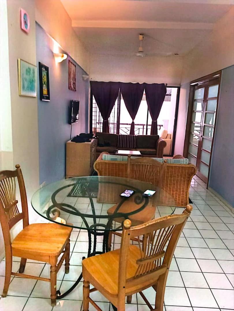 Bidadari Lagoon 4 Islamic Homestay 波德申 外观 照片