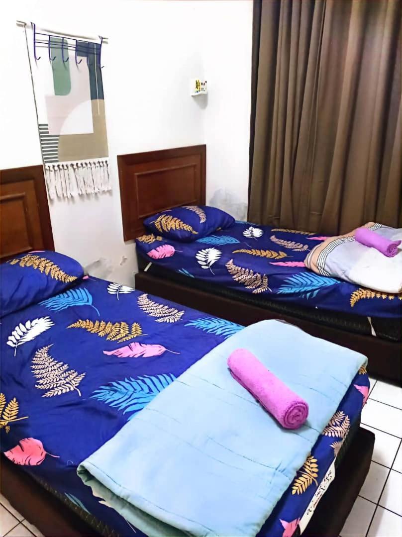 Bidadari Lagoon 4 Islamic Homestay 波德申 外观 照片